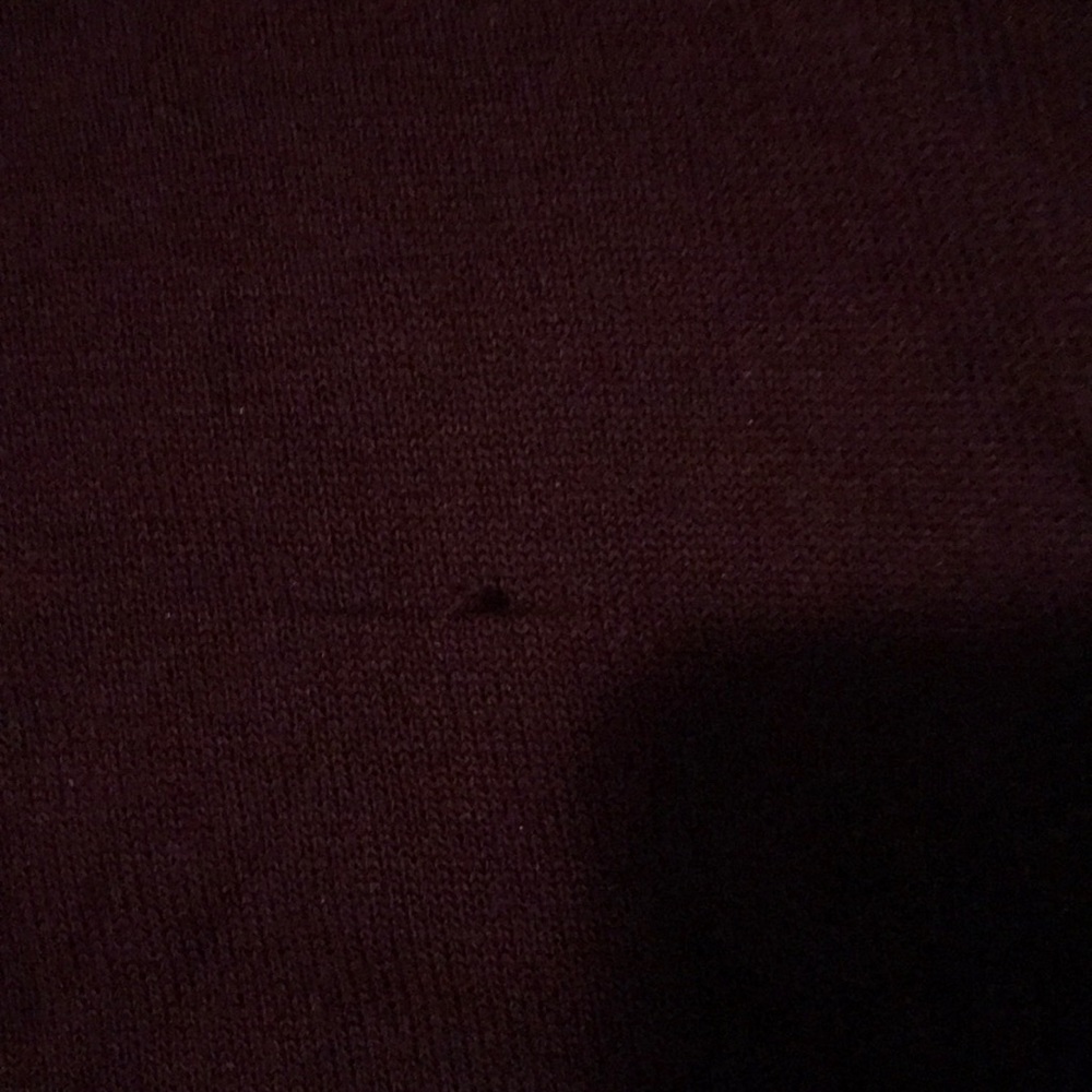 A&F simple long sleeve - Picture 4 of 5